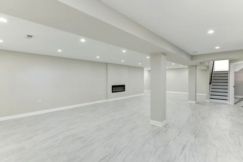 Tiny photo for 1014 E 163rd Street, South Holland, IL 60473 (MLS # 12503614)