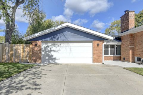 Tiny photo for 1014 E 163rd Street, South Holland, IL 60473 (MLS # 12503614)