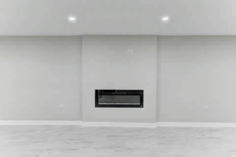 Tiny photo for 1014 E 163rd Street, South Holland, IL 60473 (MLS # 12503614)