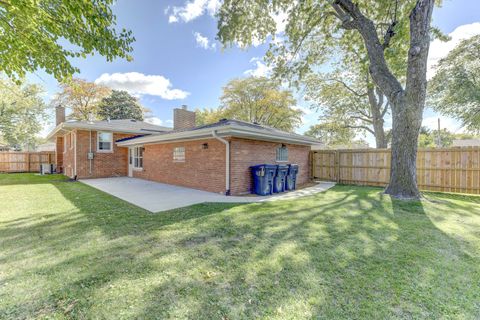 Tiny photo for 1014 E 163rd Street, South Holland, IL 60473 (MLS # 12503614)