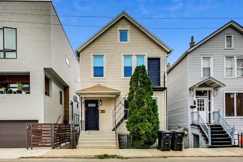1918 S Shelby Court 1 Chicago IL 60608