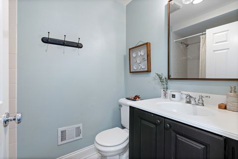 Tiny photo for 1820 N Dayton Street #B, Chicago, IL 60614 (MLS # 12611341)