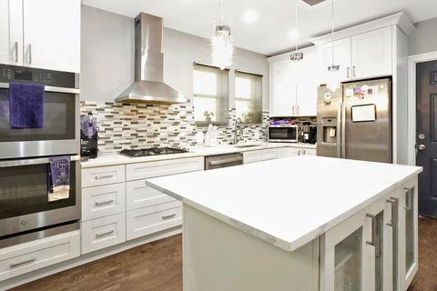 Tiny photo for 7801 S Ada Street, Chicago, IL 60620 (MLS # 12522474)