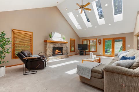 Tiny photo for 39 Wiltshire Drive, Lincolnshire, IL 60069 (MLS # 12718422)