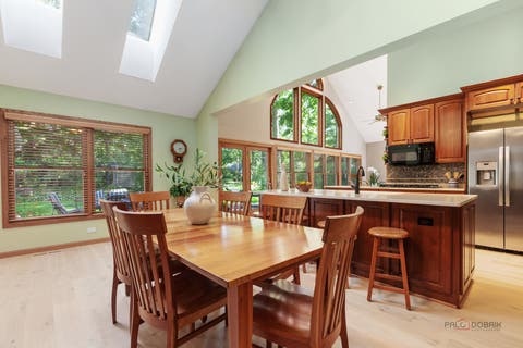 Tiny photo for 39 Wiltshire Drive, Lincolnshire, IL 60069 (MLS # 12718422)