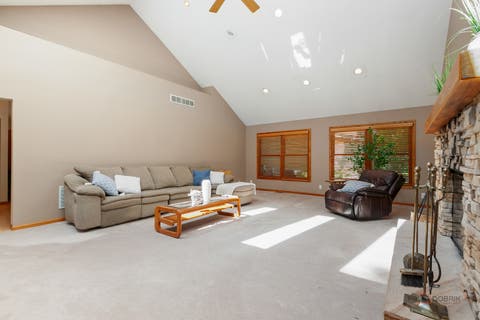 Tiny photo for 39 Wiltshire Drive, Lincolnshire, IL 60069 (MLS # 12718422)