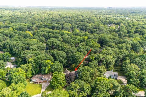 Tiny photo for 39 Wiltshire Drive, Lincolnshire, IL 60069 (MLS # 12718422)