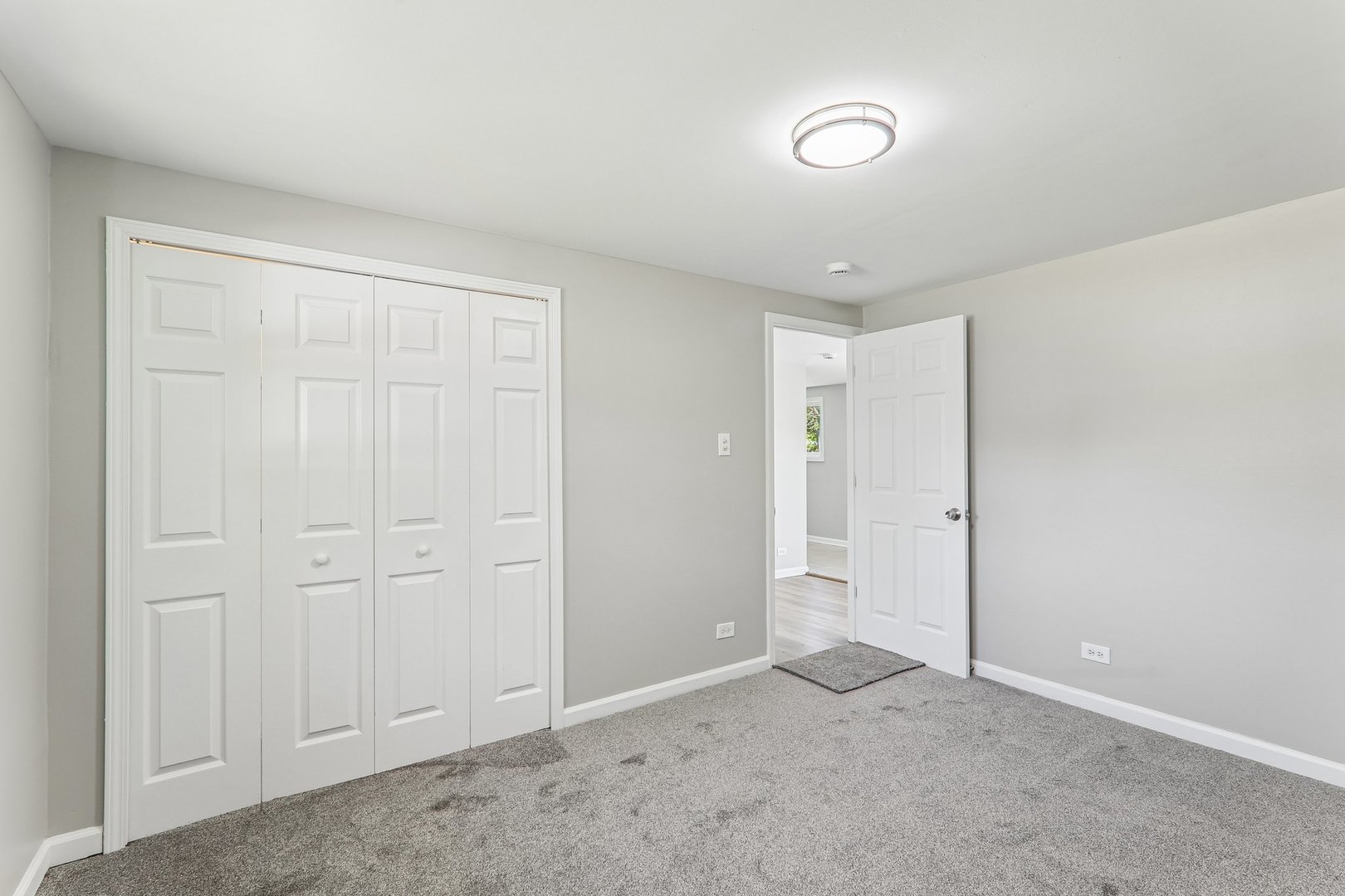 16032 Circle Drive