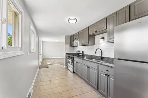 Tiny photo for 16032 Circle Drive, Markham, IL 60428 (MLS # 12650171)