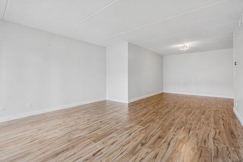 Tiny photo for 6980 W Touhy Avenue #201, Niles, IL 60714 (MLS # 12567050)