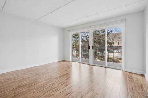 Tiny photo for 6980 W Touhy Avenue #201, Niles, IL 60714 (MLS # 12567050)