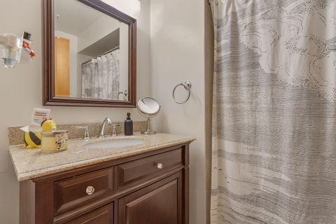 Tiny photo for 132 E Gladys Avenue, Elmhurst, IL 60126 (MLS # 12565651)