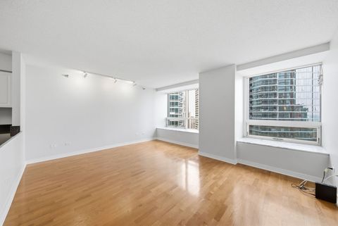 Tiny photo for Chicago, IL 60611 (MLS # 12638353)