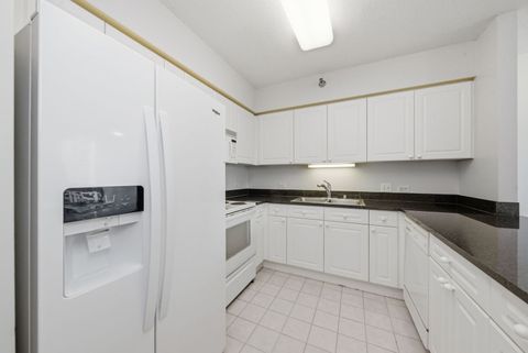 Tiny photo for Chicago, IL 60611 (MLS # 12638353)