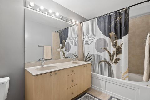 Tiny photo for 235 W Van Buren Street #2513, Chicago, IL 60607 (MLS # 12603091)