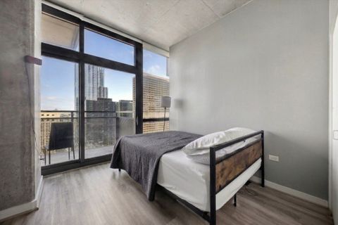 Tiny photo for 235 W Van Buren Street #2513, Chicago, IL 60607 (MLS # 12603091)
