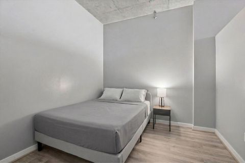 Tiny photo for 235 W Van Buren Street #2513, Chicago, IL 60607 (MLS # 12603091)
