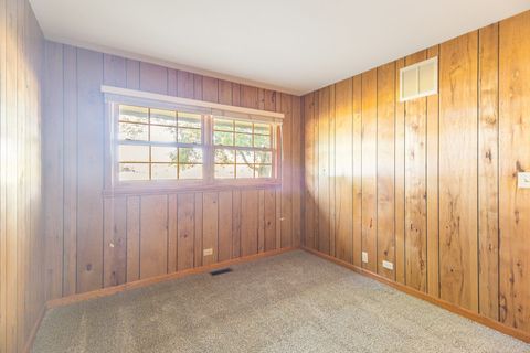 Tiny photo for 648 Dauphine Court #F, Elk Grove Village, IL 60007 (MLS # 12487711)