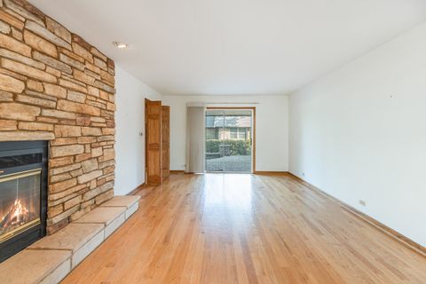 Tiny photo for 648 Dauphine Court #F, Elk Grove Village, IL 60007 (MLS # 12487711)