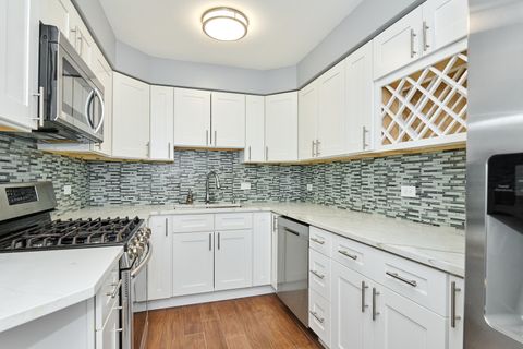 Tiny photo for 6800 N California Avenue #3S, Chicago, IL 60645 (MLS # 12493168)