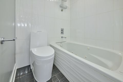 Tiny photo for 6800 N California Avenue #3S, Chicago, IL 60645 (MLS # 12493168)