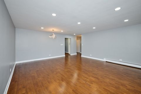 Tiny photo for 6800 N California Avenue #3S, Chicago, IL 60645 (MLS # 12493168)