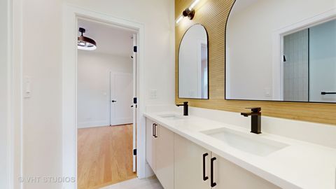 Tiny photo for 2846 N Sayre Avenue, Chicago, IL 60634 (MLS # 12420456)