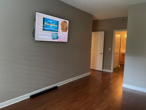 Tiny photo for 875 E 22nd Street #220, Lombard, IL 60148 (MLS # 12469861)
