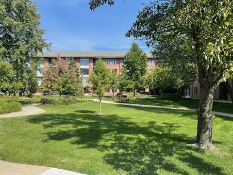 Tiny photo for 875 E 22nd Street #220, Lombard, IL 60148 (MLS # 12469861)