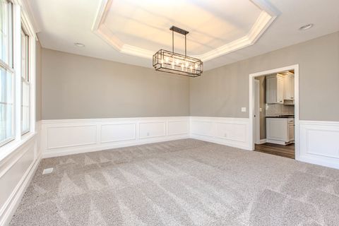 Tiny photo for 59 STONEBROOK Court, Bloomington, IL 61704 (MLS # 12596450)