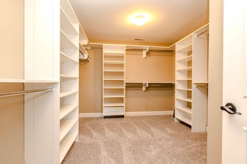 Tiny photo for 59 STONEBROOK Court, Bloomington, IL 61704 (MLS # 12596450)