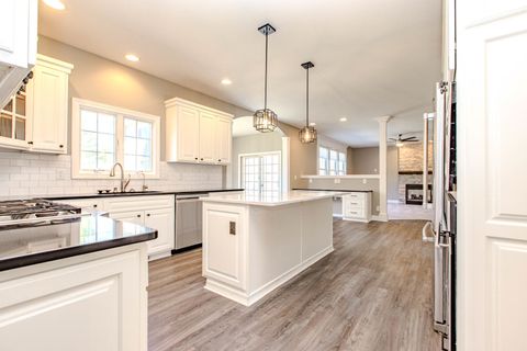 Tiny photo for 59 STONEBROOK Court, Bloomington, IL 61704 (MLS # 12596450)