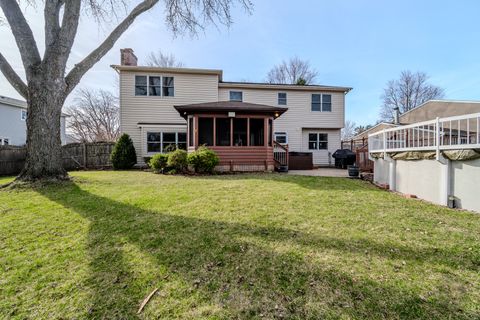 Tiny photo for 2413 Flambeau Drive, Naperville, IL 60564 (MLS # 12598239)