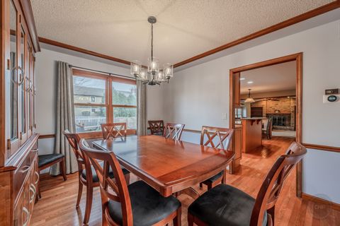 Tiny photo for 2413 Flambeau Drive, Naperville, IL 60564 (MLS # 12598239)