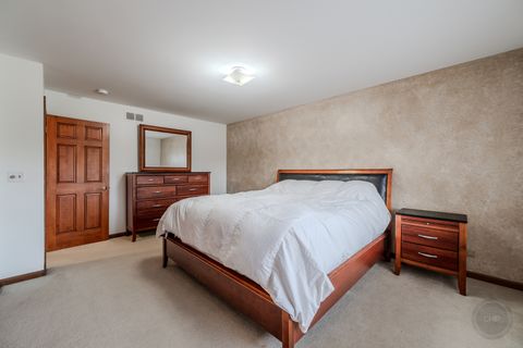 Tiny photo for 2413 Flambeau Drive, Naperville, IL 60564 (MLS # 12598239)