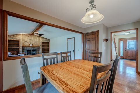 Tiny photo for 2413 Flambeau Drive, Naperville, IL 60564 (MLS # 12598239)