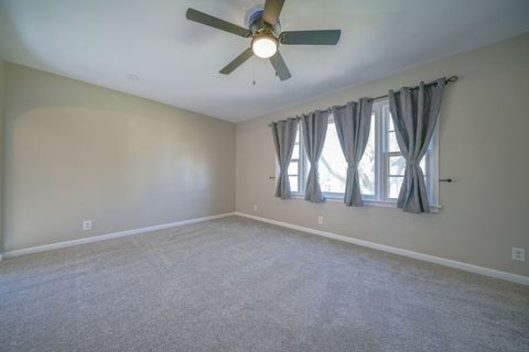 Tiny photo for 1529 Benton Street, Rockford, IL 61107 (MLS # 12626895)