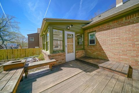 Tiny photo for 1529 Benton Street, Rockford, IL 61107 (MLS # 12626895)