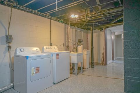 Tiny photo for 1529 Benton Street, Rockford, IL 61107 (MLS # 12626895)