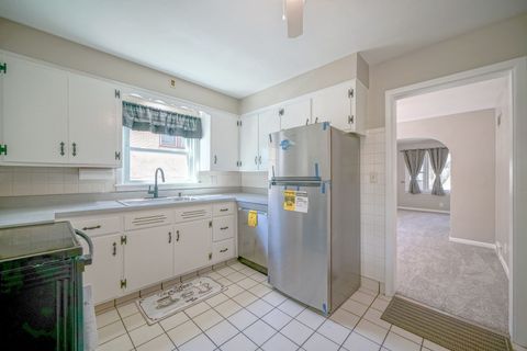 Tiny photo for 1529 Benton Street, Rockford, IL 61107 (MLS # 12626895)