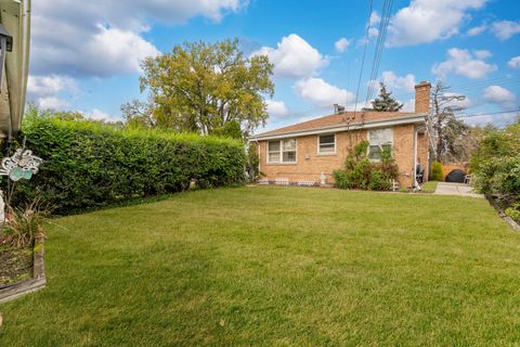Tiny photo for 9555 Kildare Avenue, Skokie, IL 60076 (MLS # 12501730)