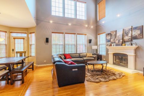 Tiny photo for 125 N Spruce Avenue, Wood Dale, IL 60191 (MLS # 12516836)