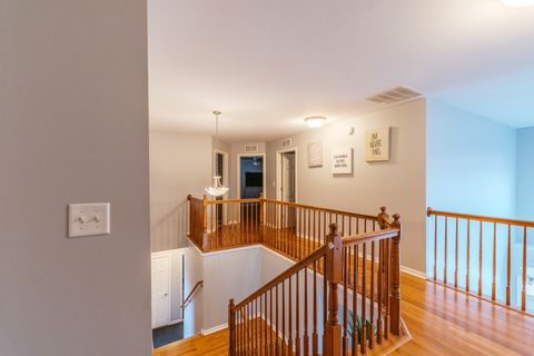 Tiny photo for 125 N Spruce Avenue, Wood Dale, IL 60191 (MLS # 12516836)