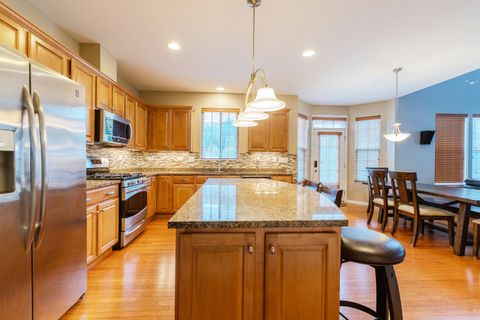 Tiny photo for 125 N Spruce Avenue, Wood Dale, IL 60191 (MLS # 12516836)