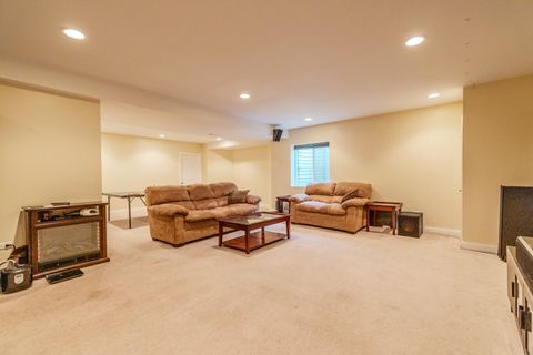 Tiny photo for 125 N Spruce Avenue, Wood Dale, IL 60191 (MLS # 12516836)