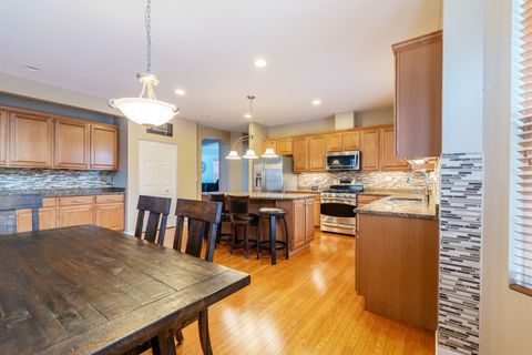 Tiny photo for 125 N Spruce Avenue, Wood Dale, IL 60191 (MLS # 12516836)