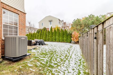 Tiny photo for 125 N Spruce Avenue, Wood Dale, IL 60191 (MLS # 12516836)