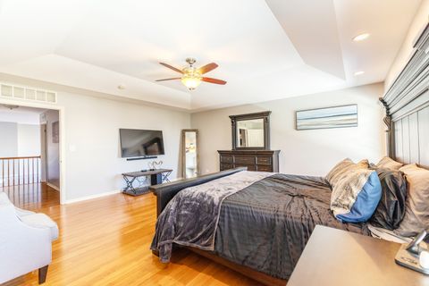 Tiny photo for 125 N Spruce Avenue, Wood Dale, IL 60191 (MLS # 12516836)