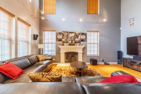 Tiny photo for 125 N Spruce Avenue, Wood Dale, IL 60191 (MLS # 12516836)