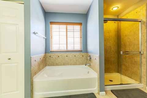 Tiny photo for 125 N Spruce Avenue, Wood Dale, IL 60191 (MLS # 12516836)